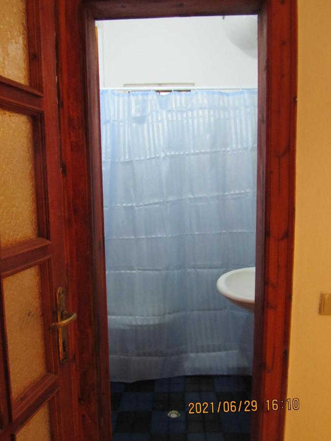 Private Apartment At Guest House Hektor & Aferdita Vlore Luaran gambar